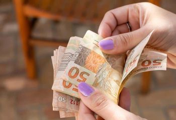 Saiba como investir a 1ª parcela antecipada do 13º salário do INSS